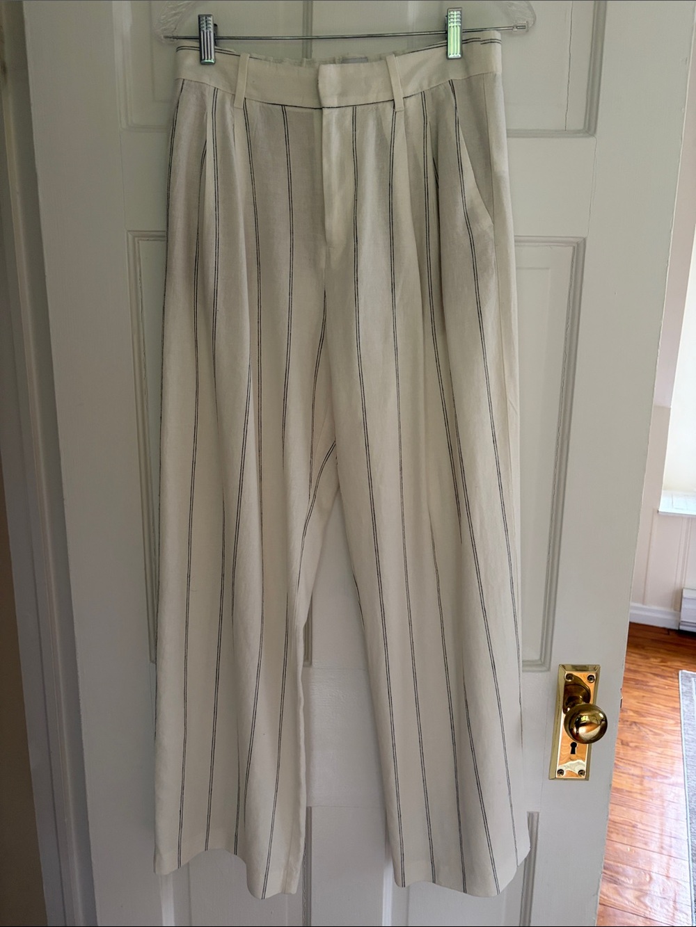 GAP Cream Wide-Leg Trousers with Navy Pinstripes Size 4